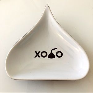 💋 Hershey Kiss XOXO Trinket Tray